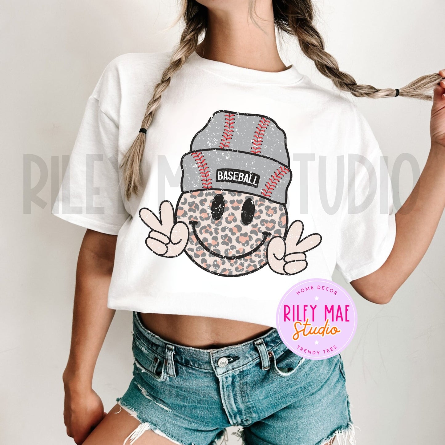 Baseball Smiley Face Retro Mascot T-Shirt
