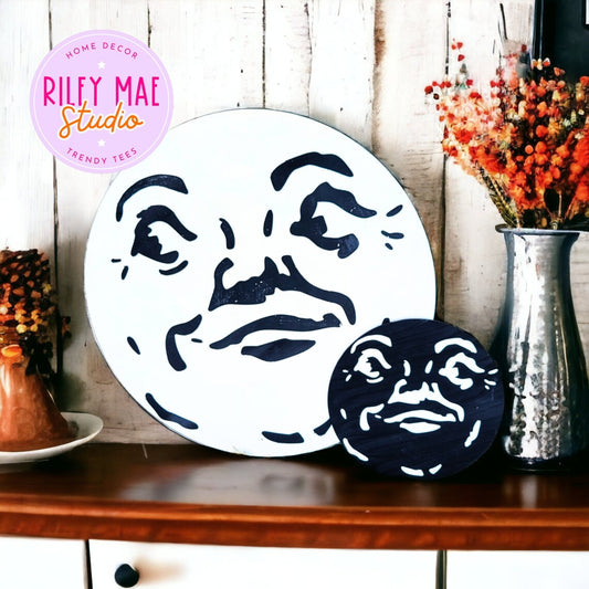 Man in the Moon Round Halloween Sign